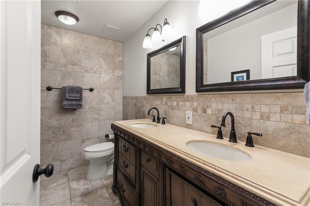 163 Bristol Ln , Unit B 201, Naples, FL 34112 Photo