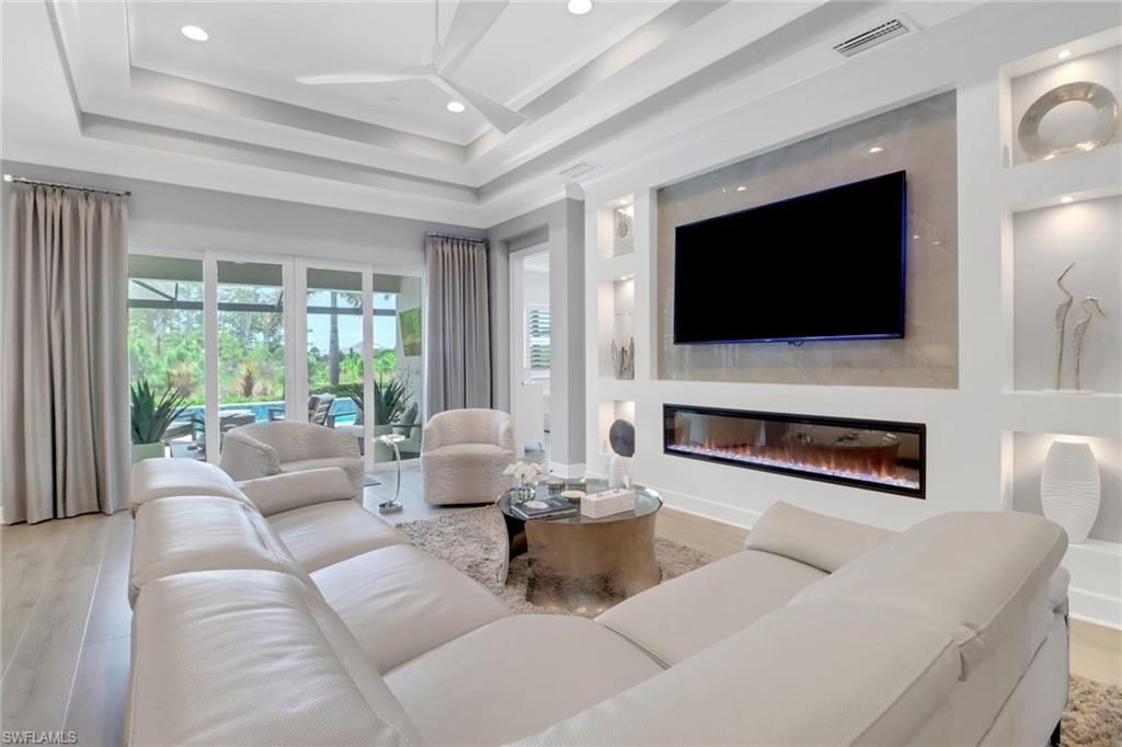 6225 Antigua Way , Naples, FL 34113 Photo