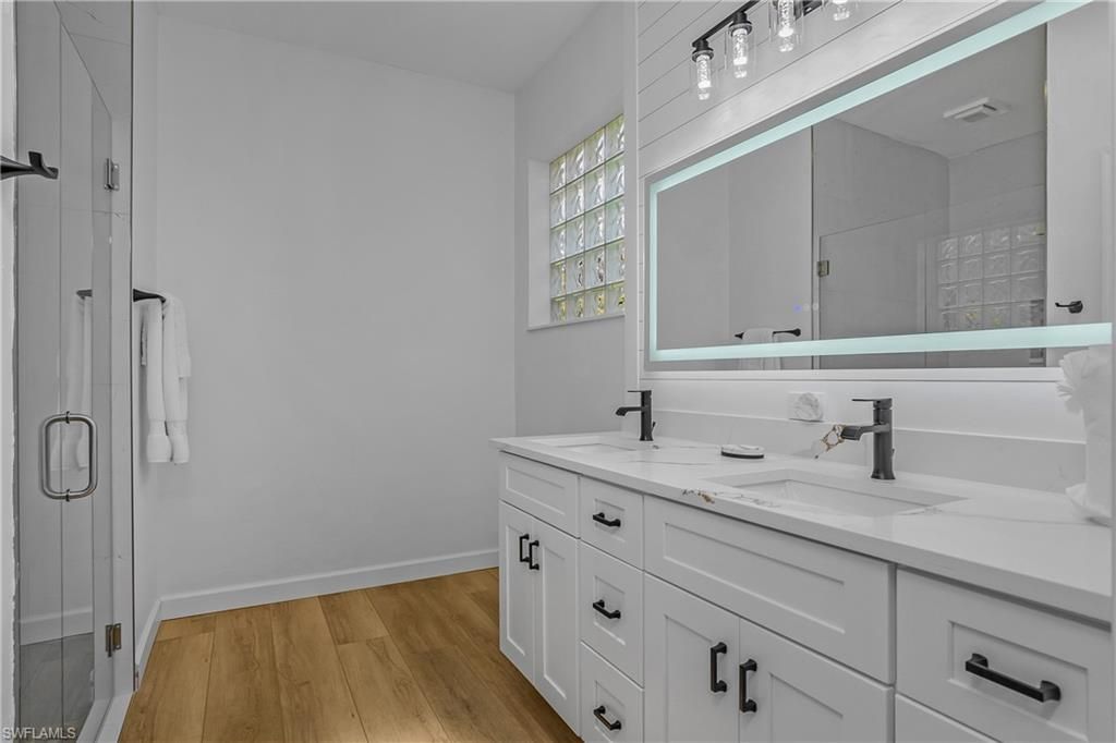 120 Livermore Ln , Naples, FL 34119 Photo