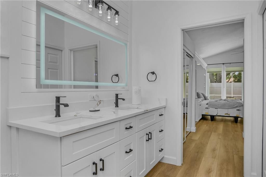 120 Livermore Ln , Naples, FL 34119 Photo