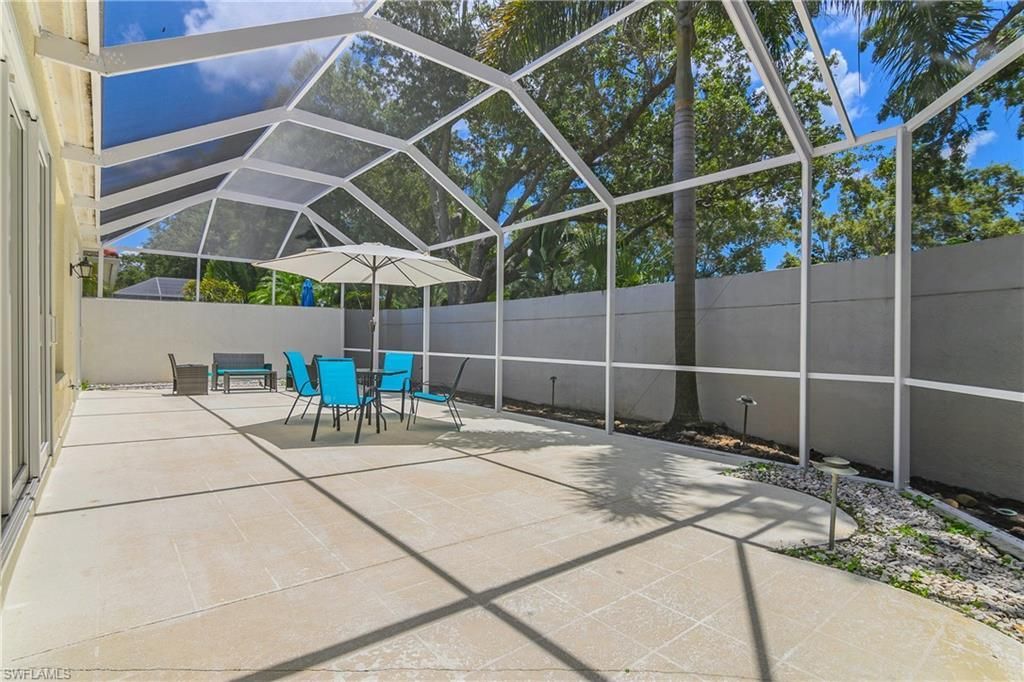 120 Livermore Ln , Naples, FL 34119 Photo