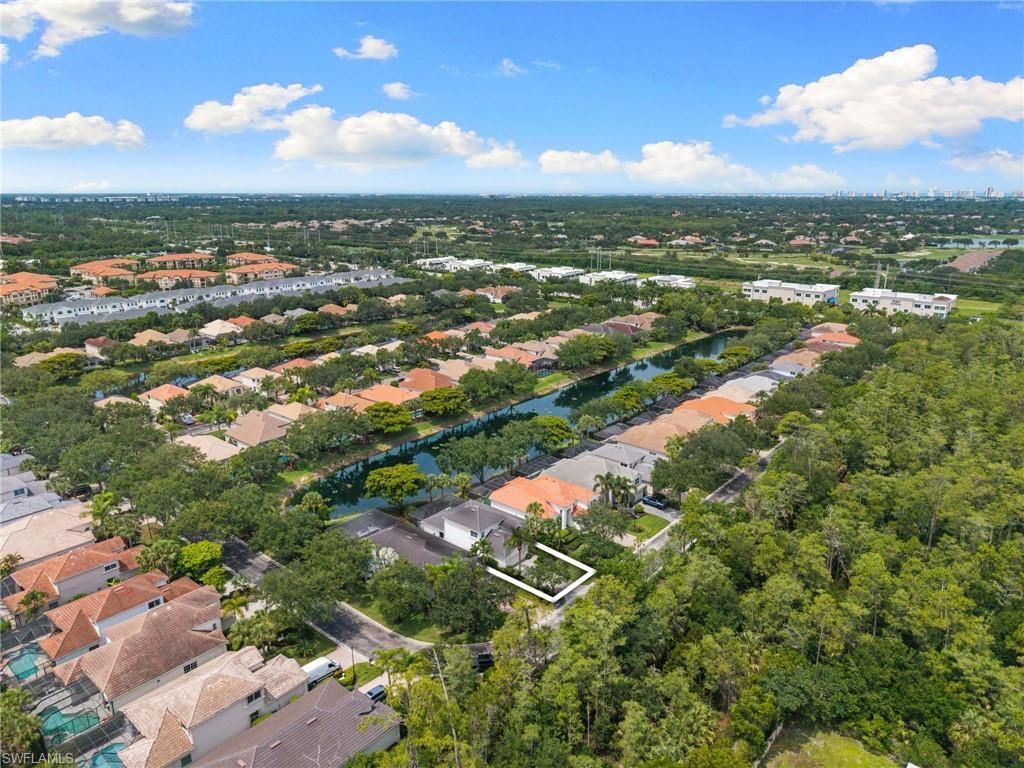 12946 Brynwood Way , Naples, FL 34105 Photo