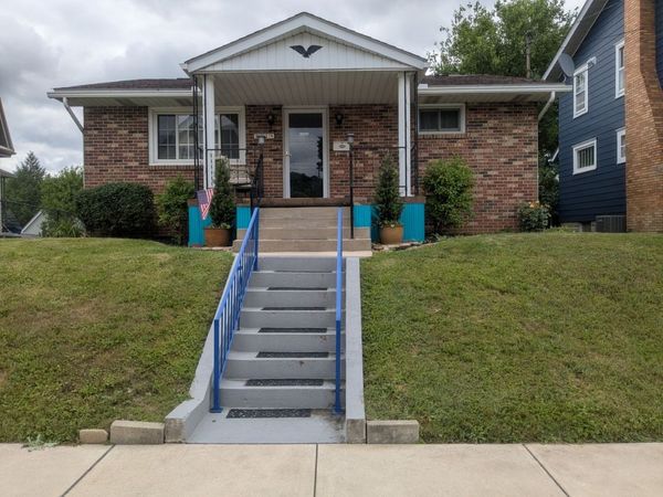 2818 5th Ave, Beaver Falls, PA 15010