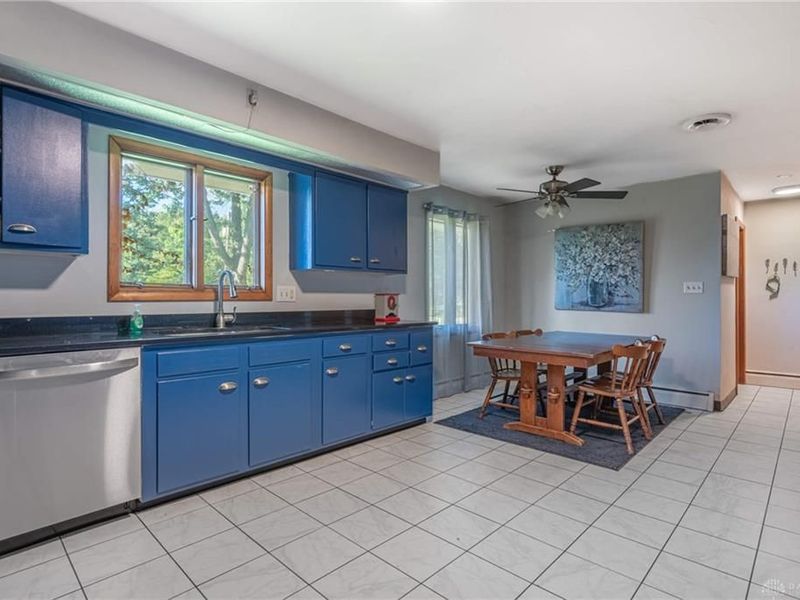 3290 Ridgeview Avenue, Kettering, OH 45409 Photo 9