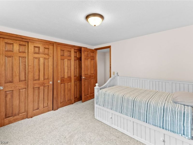 160 W Mohawk Drive , Malvern, OH 44644 Photo 23