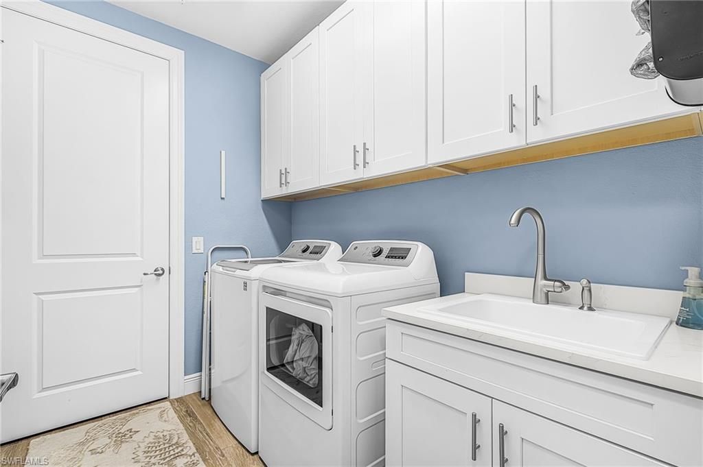 2488 Breakwater Way , Unit 13101, Naples, FL 34112 Photo