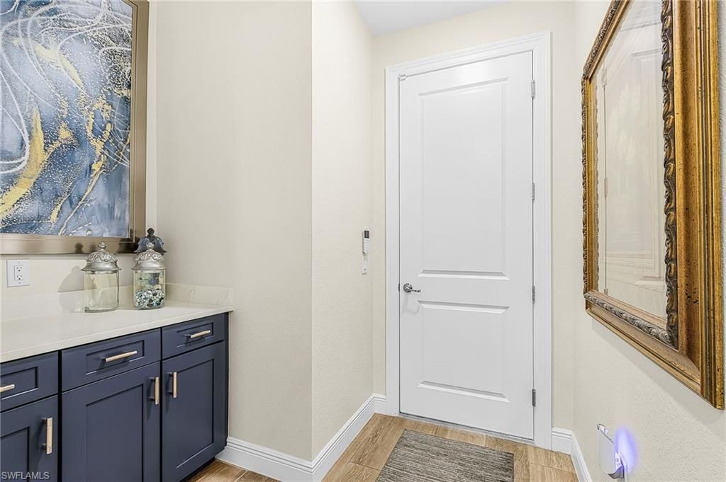 2488 Breakwater Way , Unit 13101, Naples, FL 34112 Photo