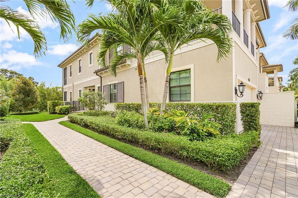 2488 Breakwater Way , Unit 13101, Naples, FL 34112 Photo