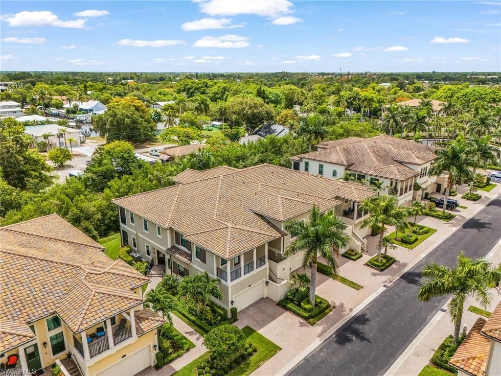 2488 Breakwater Way , Unit 13101, Naples, FL 34112 Photo