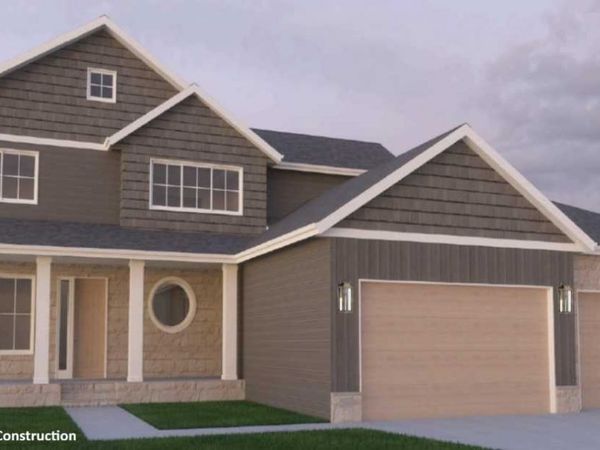 1558 75th Avenue S, Fargo, ND 58104