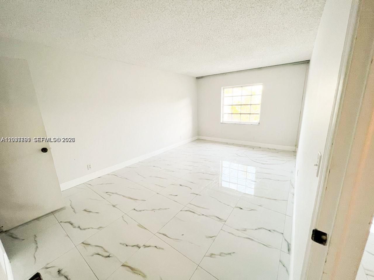 6395 Bay Club Dr, Unit 4, Fort Lauderdale, FL 33308 Photo