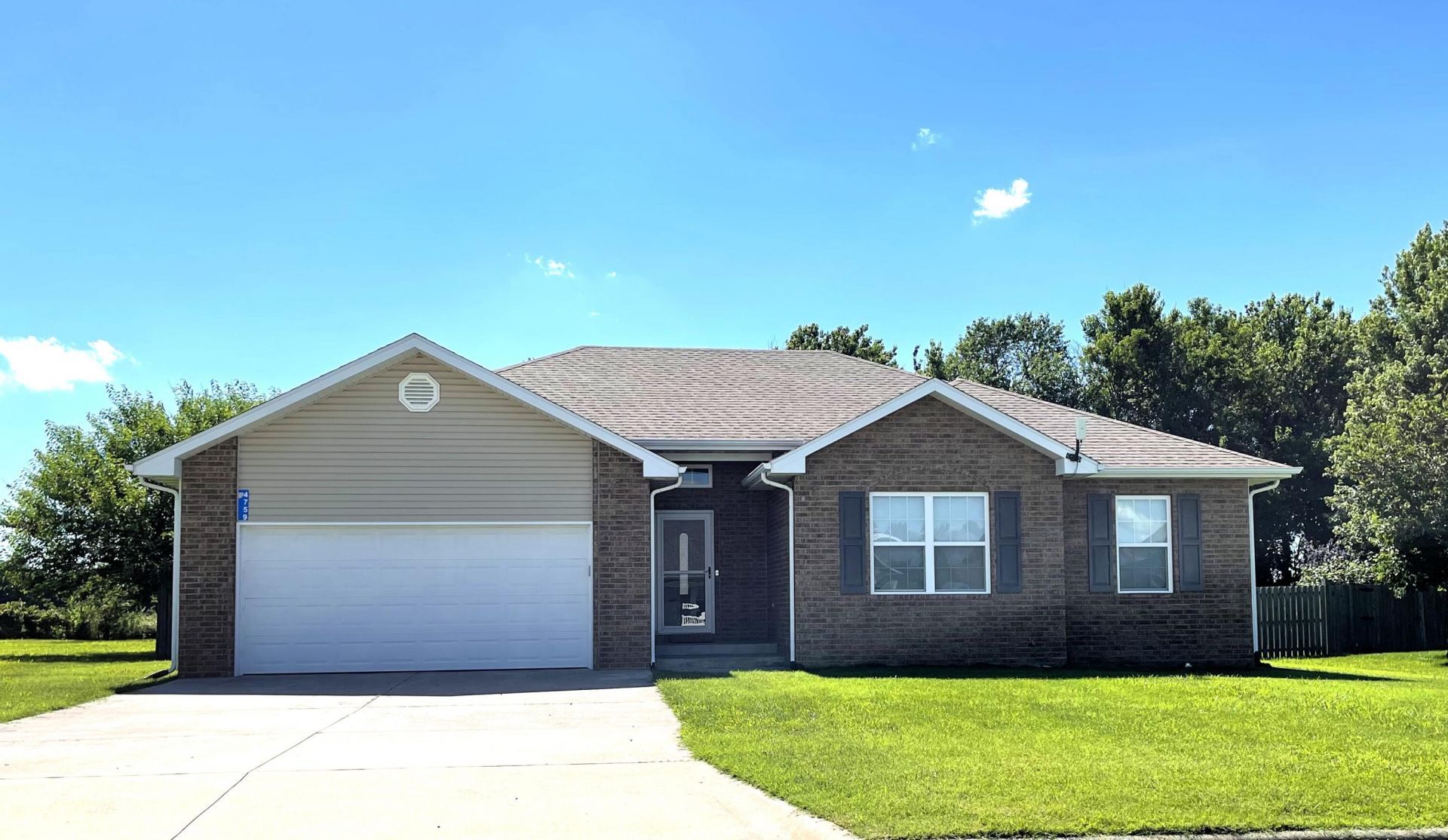 4759 S 129th Road, Bolivar, MO 65613 Main Photo