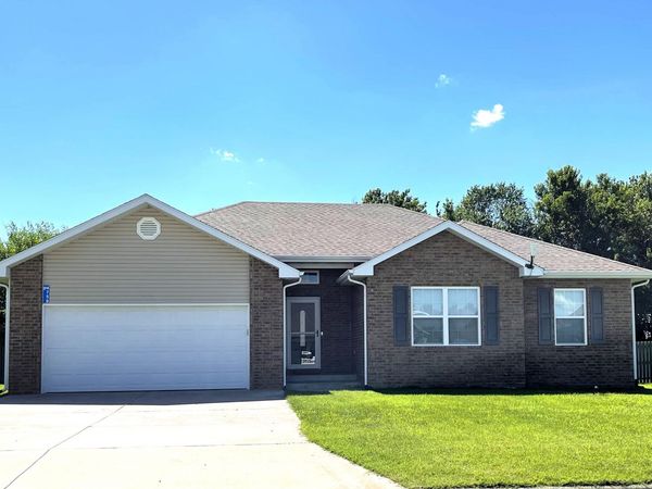 4759 S 129th Road, Bolivar, MO 65613