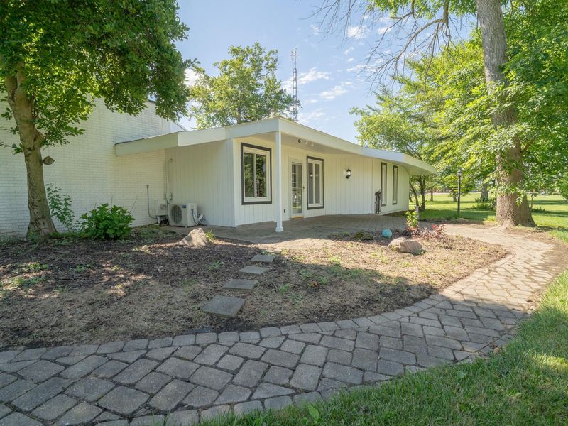 13952 Lochard Road, Anna, OH 45302 Photo 3