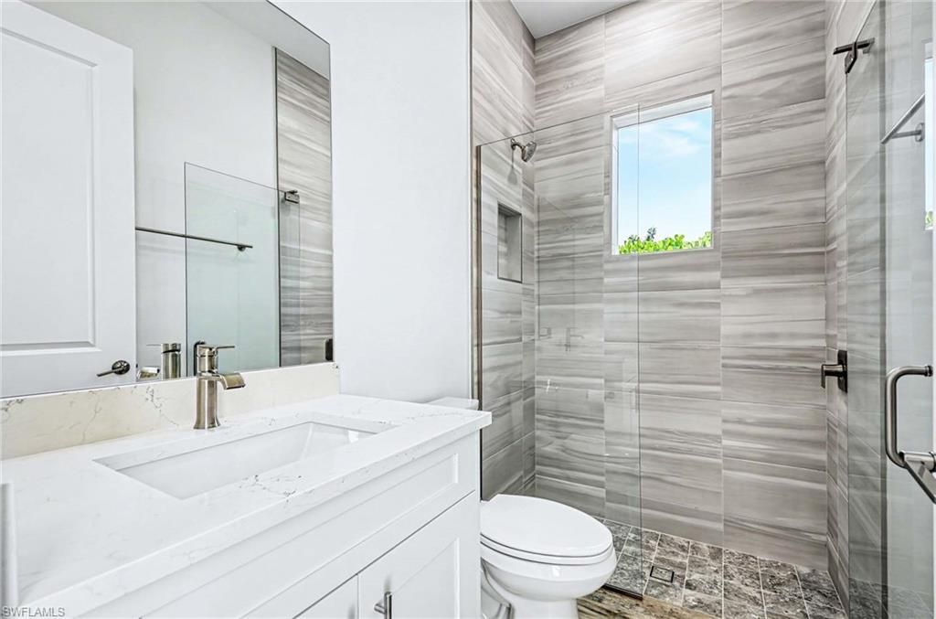 1114 6th Ln N, Naples, FL 34102 Photo