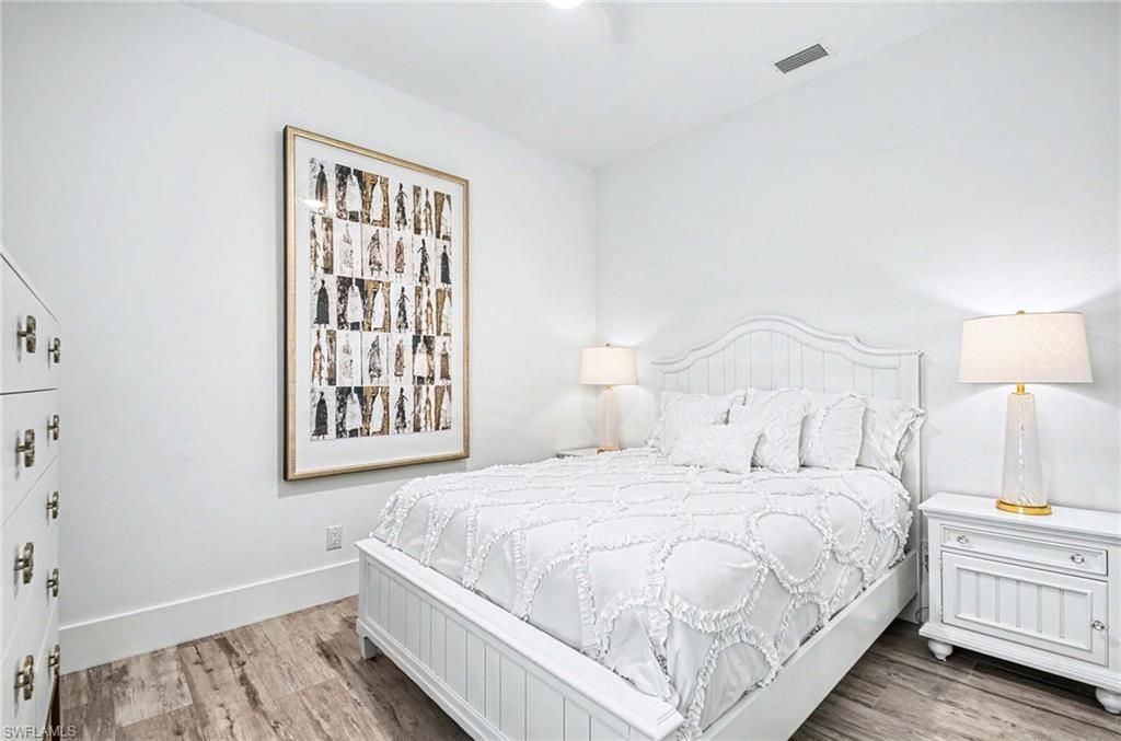 1114 6th Ln N, Naples, FL 34102 Photo