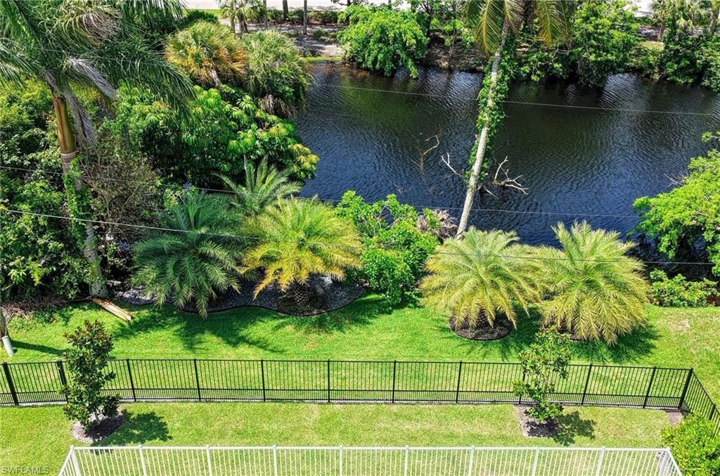 1114 6th Ln N, Naples, FL 34102 Photo