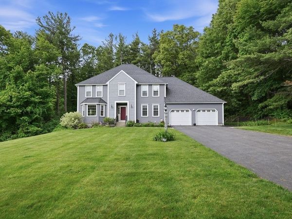 23 Brooks Xing, West Boylston, MA 01583