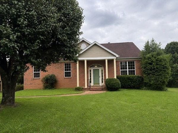 105 Rose Garden Ln , Goodlettsville, TN 37072