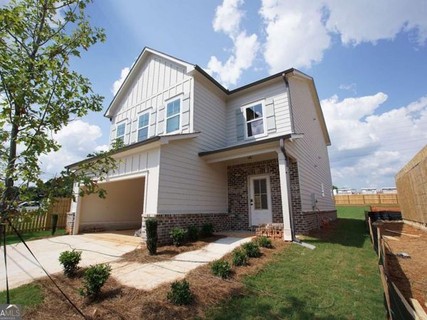 35 Aviation Rd SE, Marietta, GA 30060