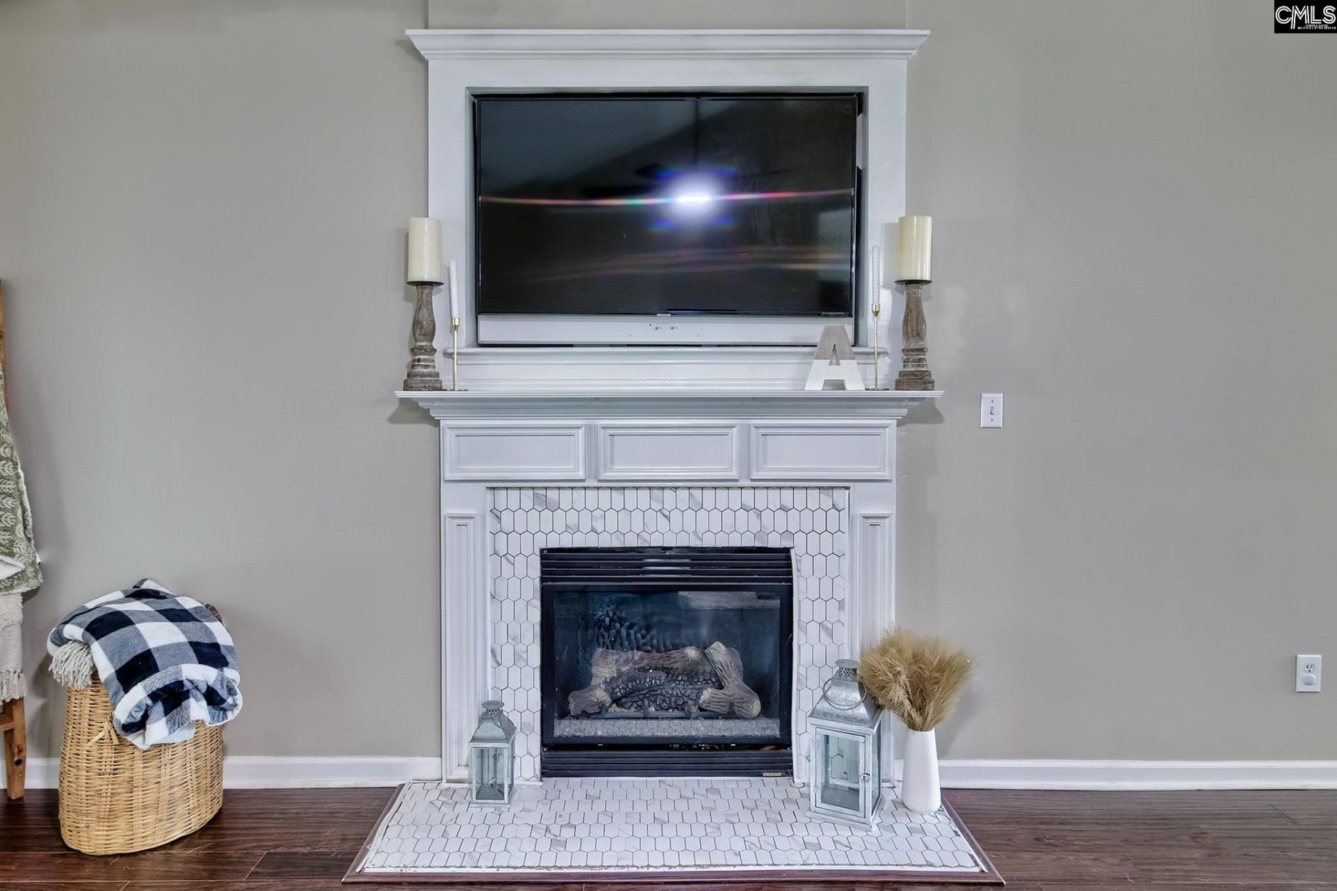 130 Maple Leaf Way Photo 9