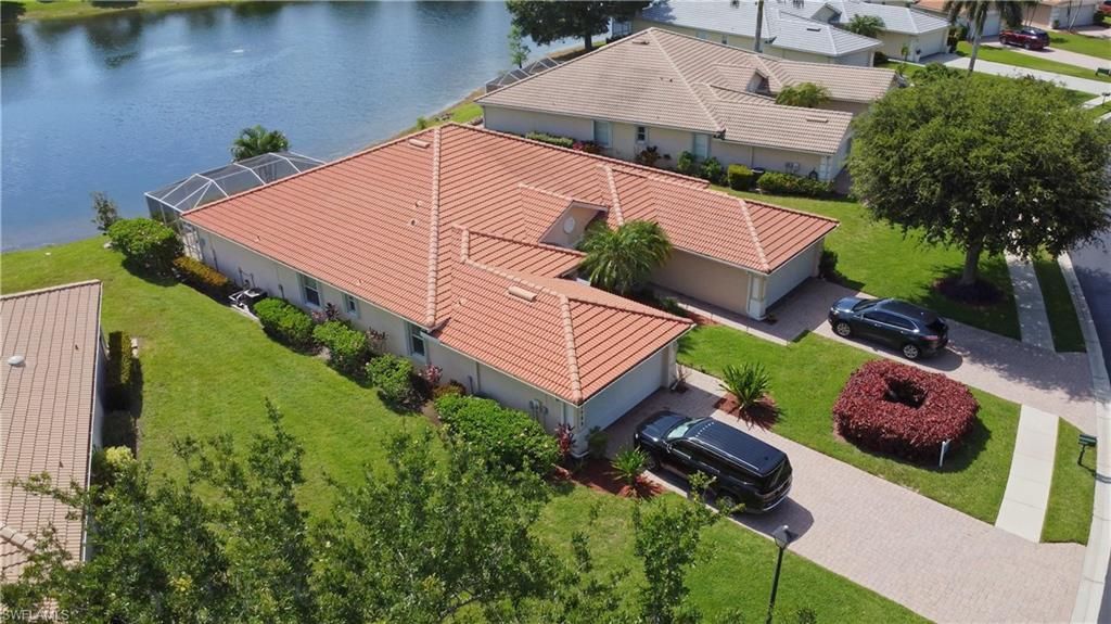7755 Berkshire Pines Dr , Naples, FL 34104 Photo