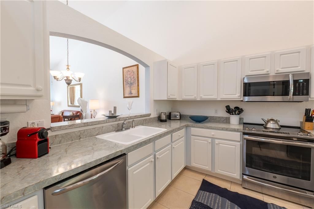 7755 Berkshire Pines Dr , Naples, FL 34104 Photo