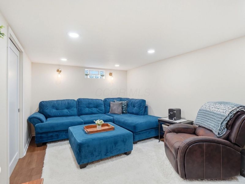 1041 Loring Road, Columbus, OH 43224 Photo 27
