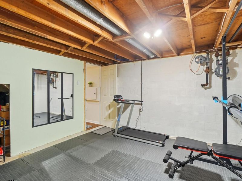 1041 Loring Road, Columbus, OH 43224 Photo 30