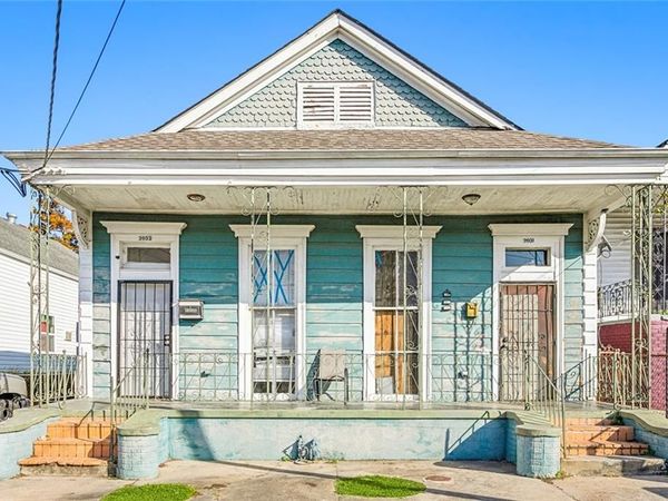2031 33 ARTS Street , New Orleans, LA 70117