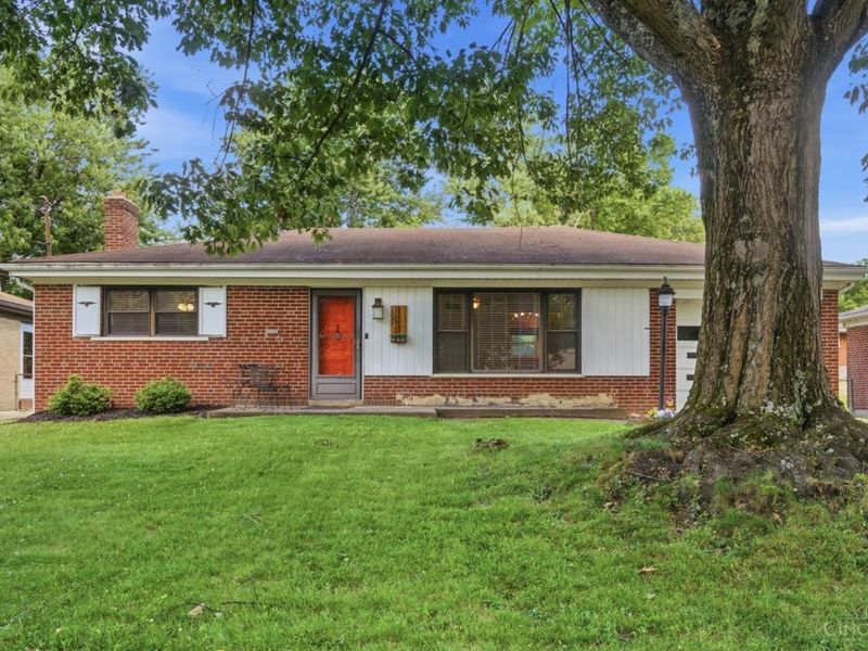 5594 Sunnywoods Lane, Green Township, OH 45239 Photo 2