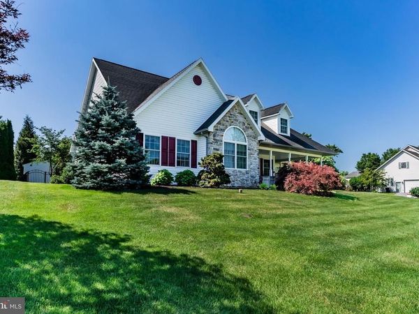 197 BEECHWOOD LANE E , CHAMBERSBURG, PA 17201