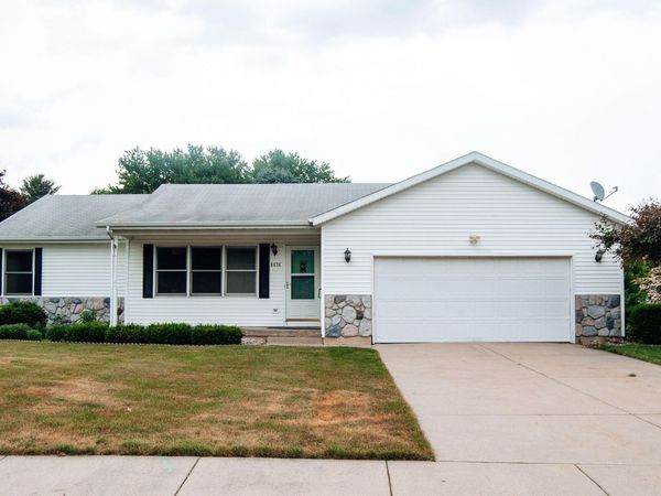 6674 Airfield Court SW, Byron Center, MI 49315
