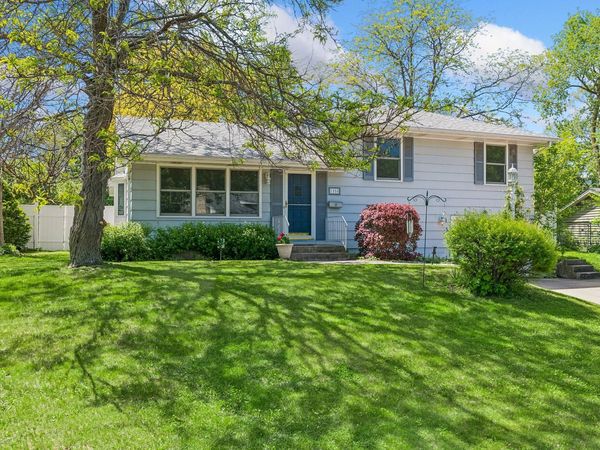 2350 Wells Wood Curve , Bloomington, MN 55431