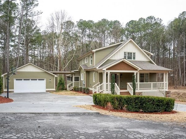151 Cherokee Point Drive , Canton, GA 30114