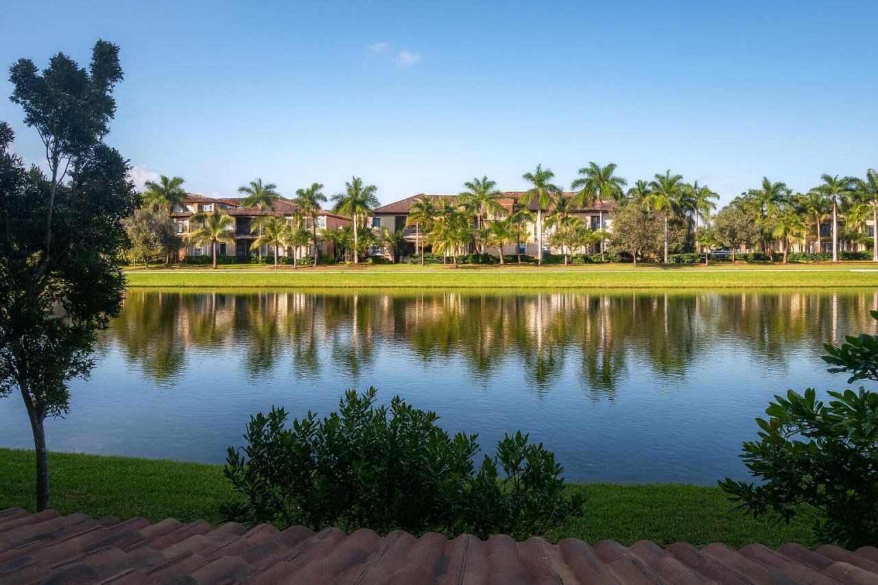 2807 Veronia Drive, Unit 106, Palm Beach Gardens, FL 33410 Photo
