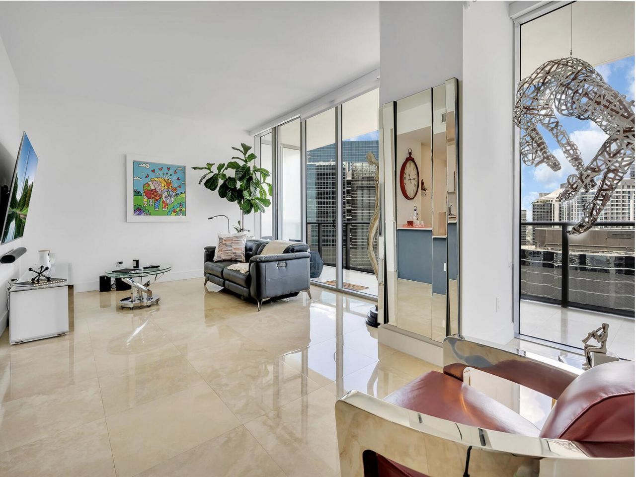 1300 Brickell Bay Drive, Unit 3900, Miami, FL 33131 Photo