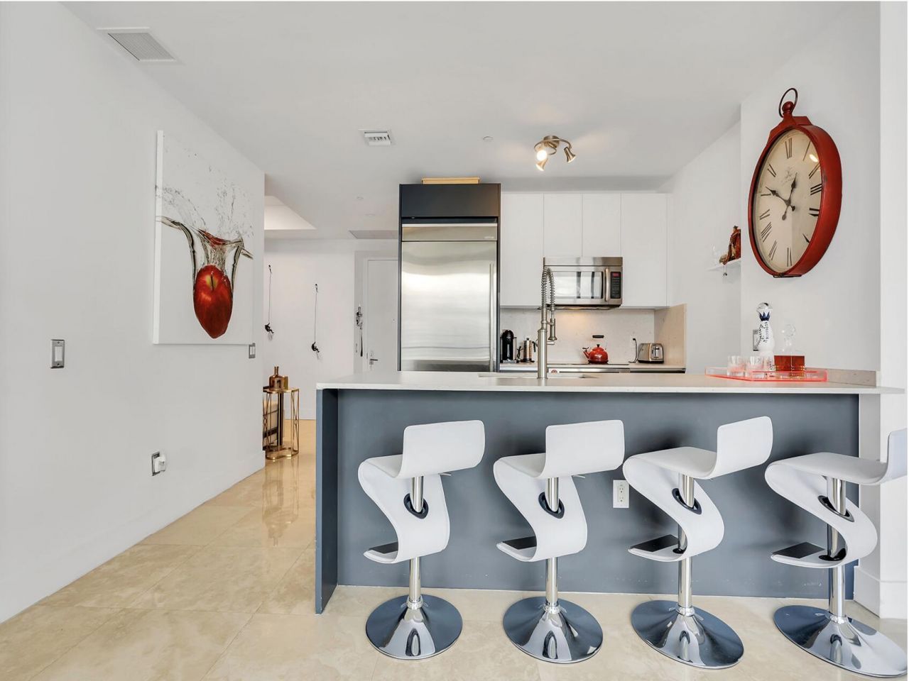 1300 Brickell Bay Drive, Unit 3900, Miami, FL 33131 Photo