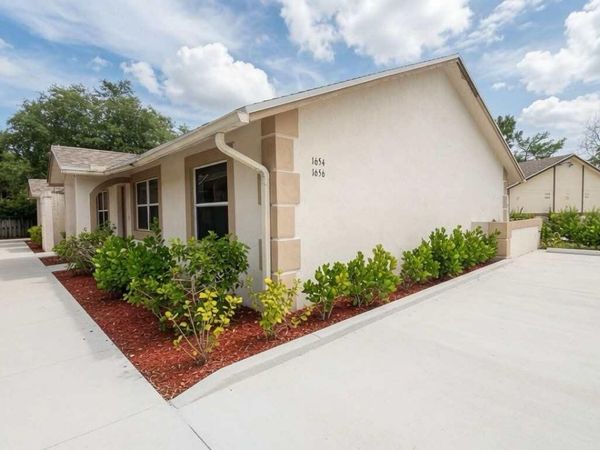 1654 Hawthorne Place, Wellington, FL 33414