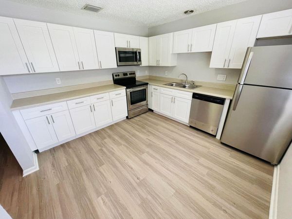 3765 Park Lane Villas Road, West Palm Beach, FL 33403