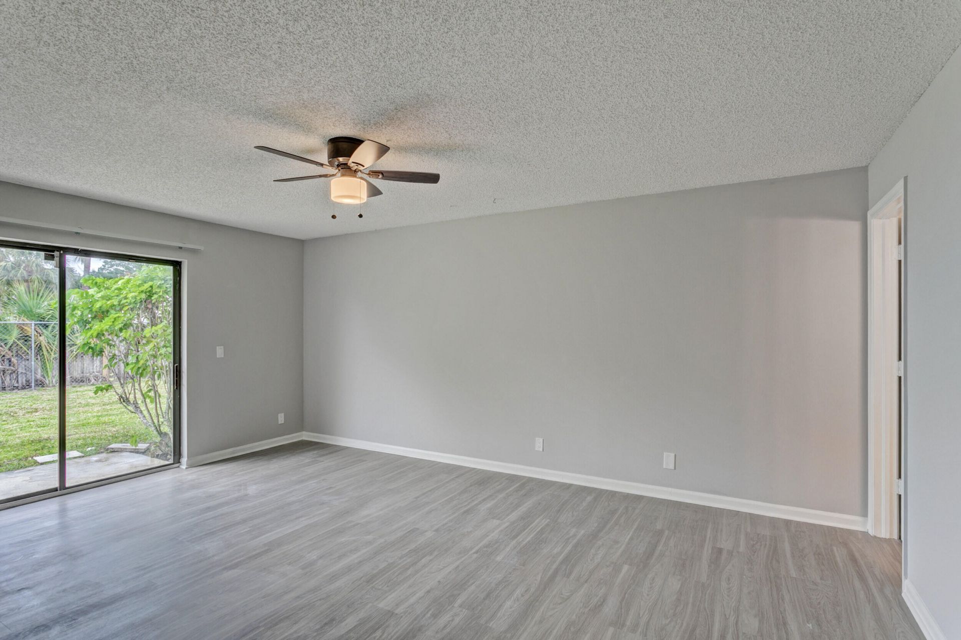 9186 Roan Lane, West Palm Beach, FL 33403 Photo