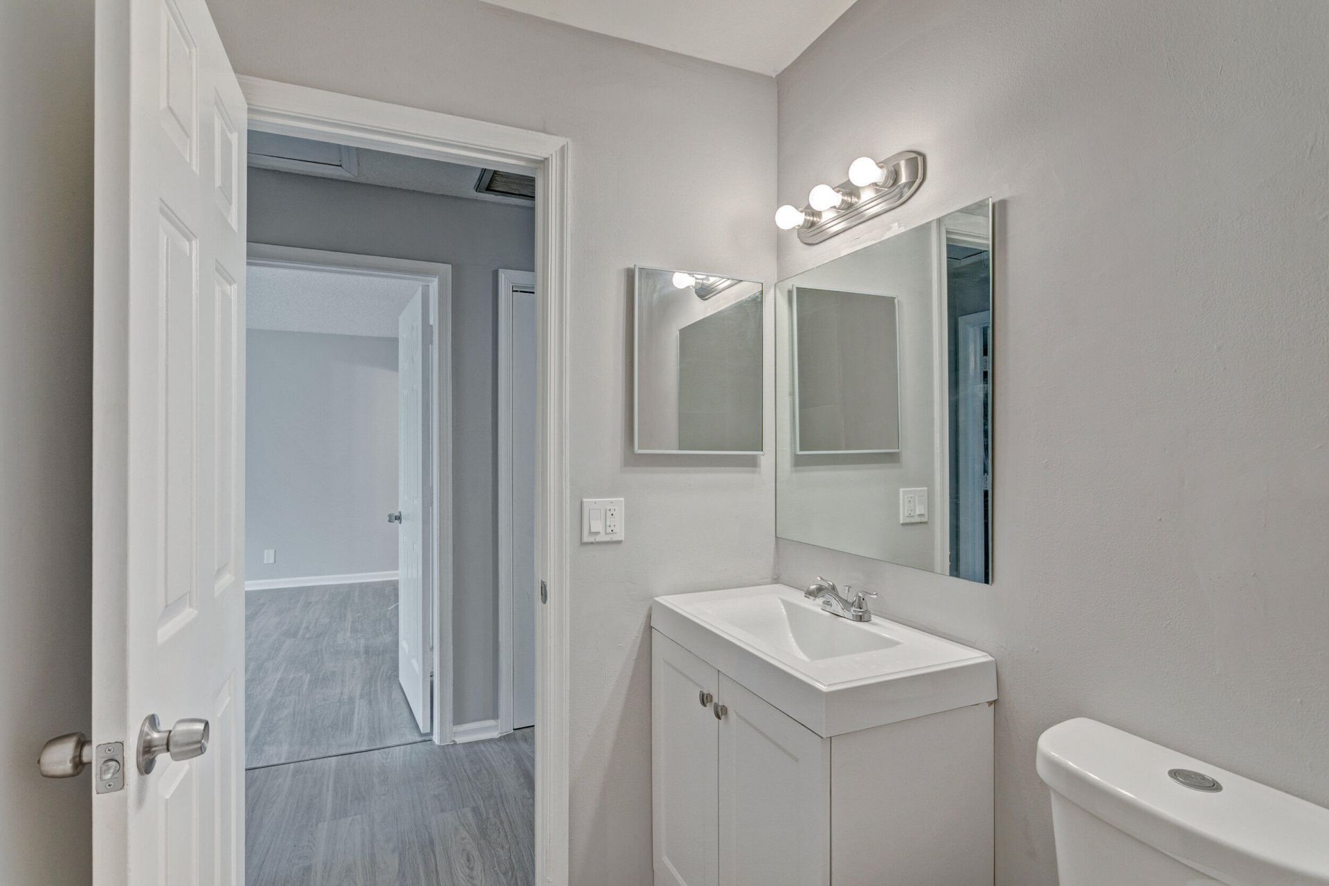 9186 Roan Lane, West Palm Beach, FL 33403 Photo