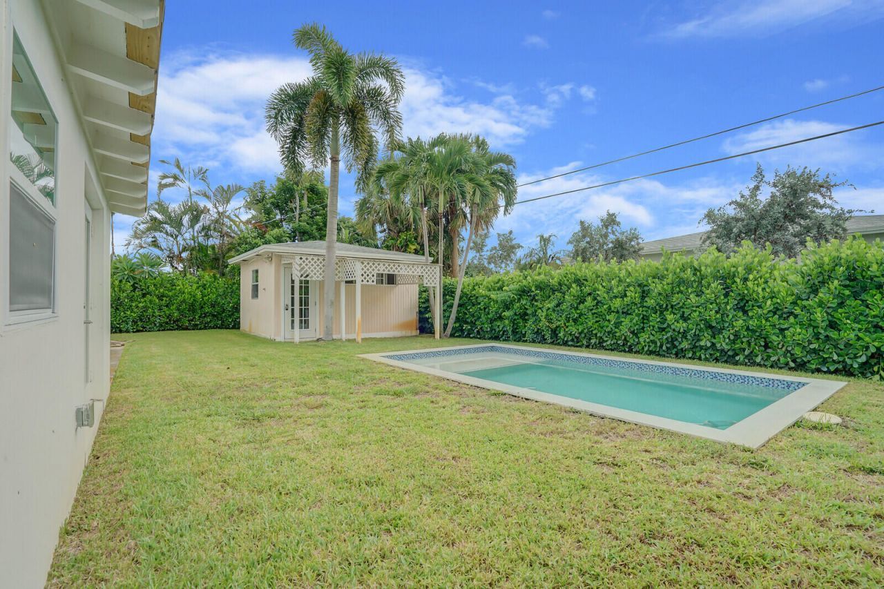 340 Summa Street, West Palm Beach, FL 33405 Photo