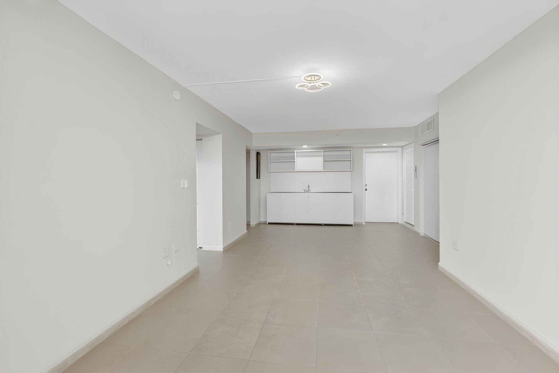 7786 Lakeside Boulevard, Unit 653, Boca Raton, FL 33434 Photo