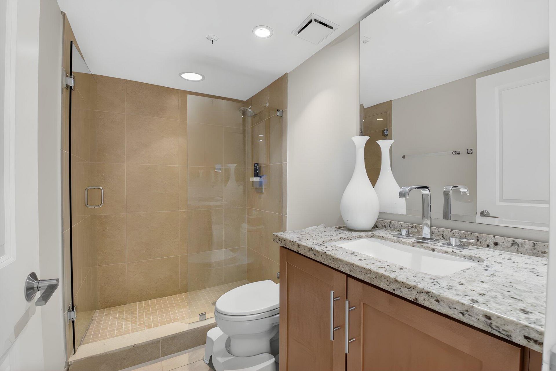 7786 Lakeside Boulevard, Unit 653, Boca Raton, FL 33434 Photo
