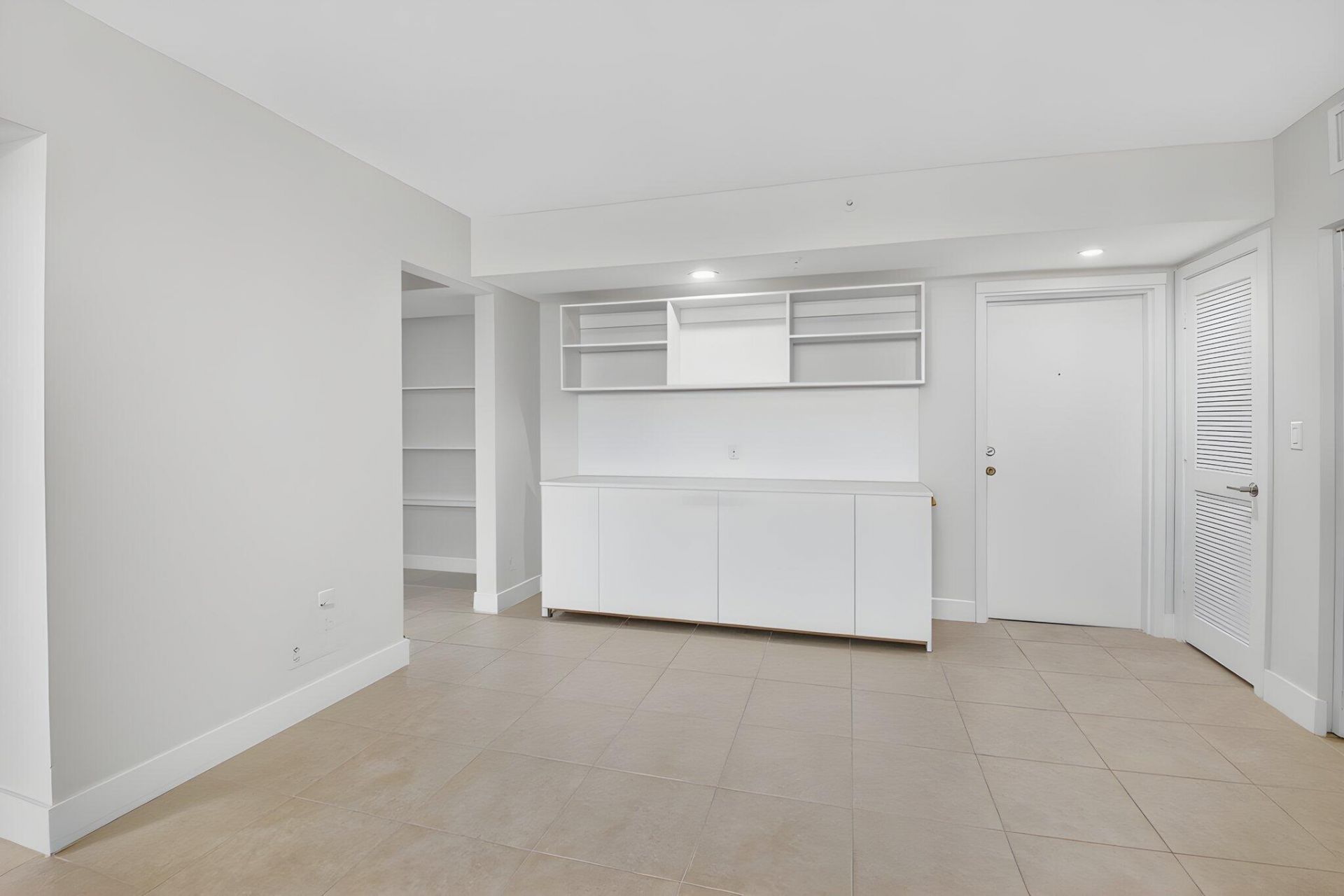 7786 Lakeside Boulevard, Unit 653, Boca Raton, FL 33434 Photo