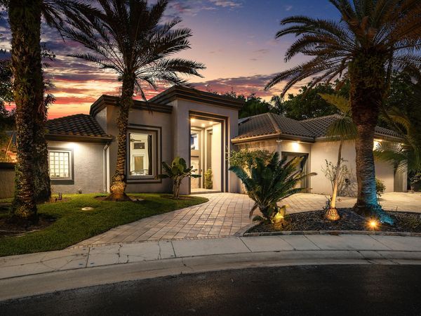 6595 NW 32nd Terrace, Boca Raton, FL 33496