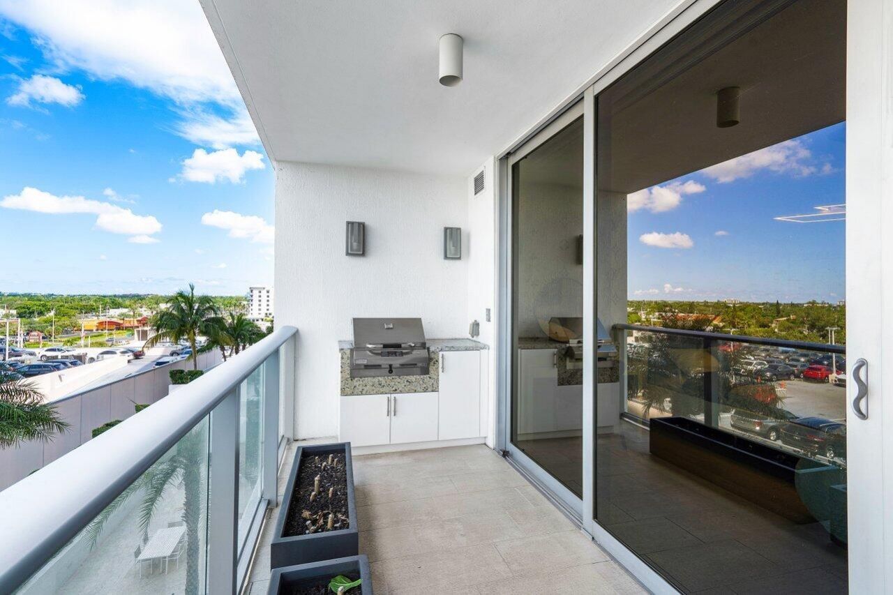 1180 N Federal Highway, Unit 707, Fort Lauderdale, FL 33304 Photo