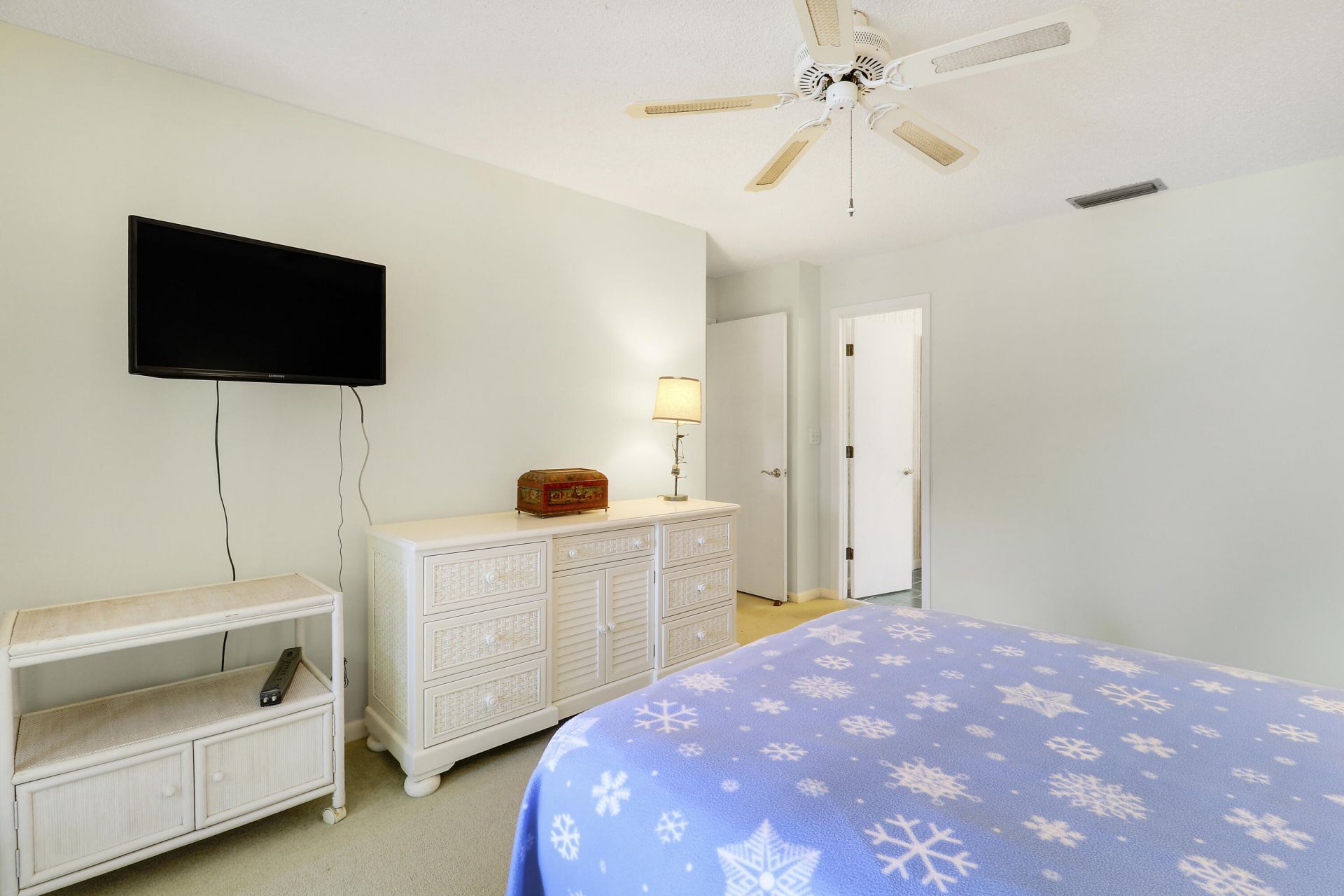 1127 E Seminole Avenue, Unit 15b, Jupiter, FL 33477 Photo