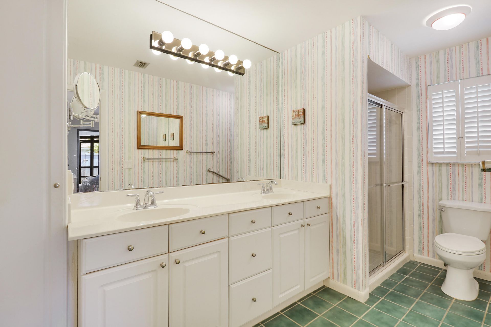 1127 E Seminole Avenue, Unit 15b, Jupiter, FL 33477 Photo